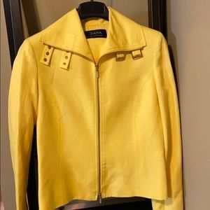 Dana Buchman Yellow Blazer size 6